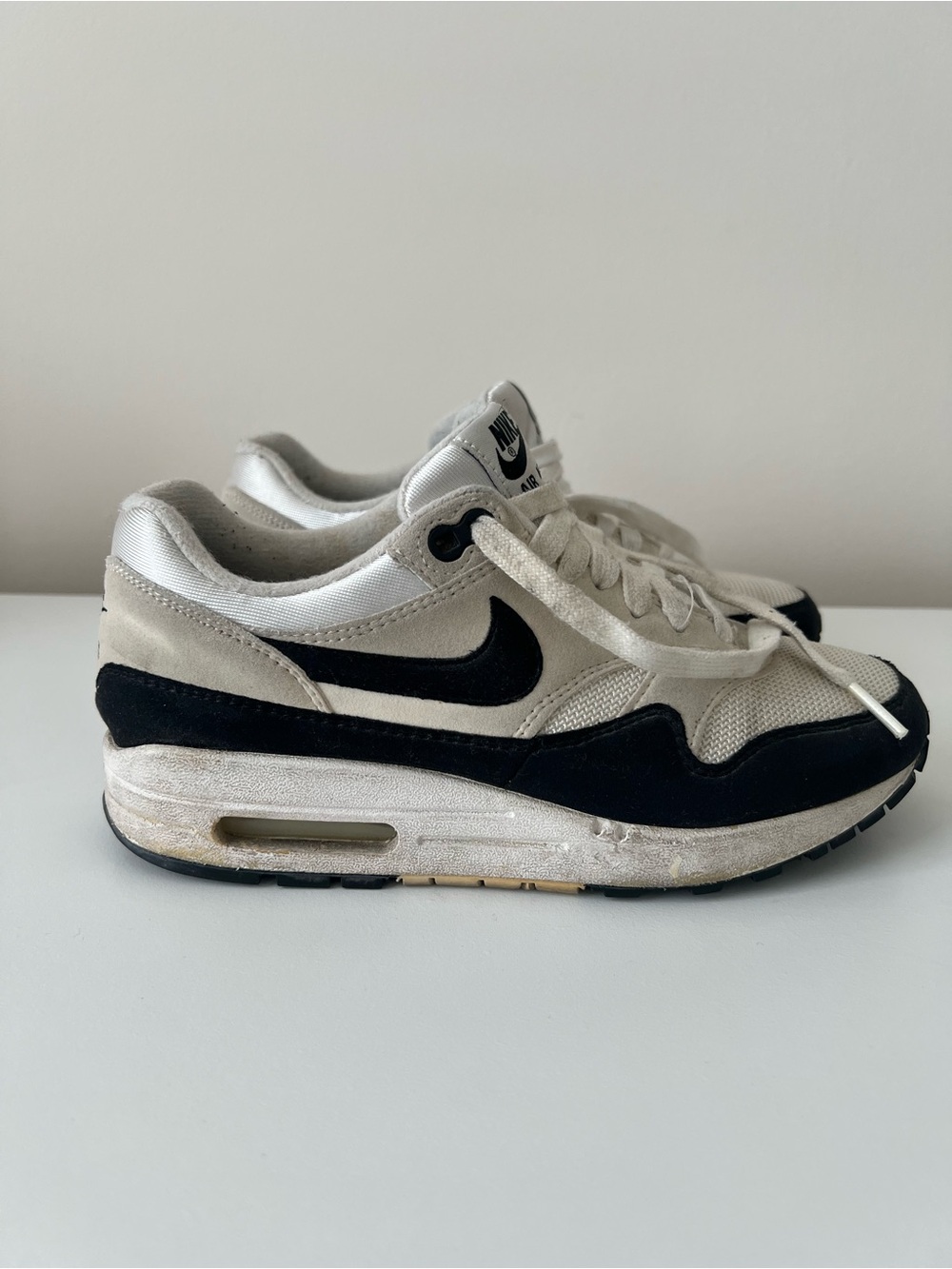 Nike Air Max 1 Essential White/ Women’s size 6.5 - Picture 3 of 11